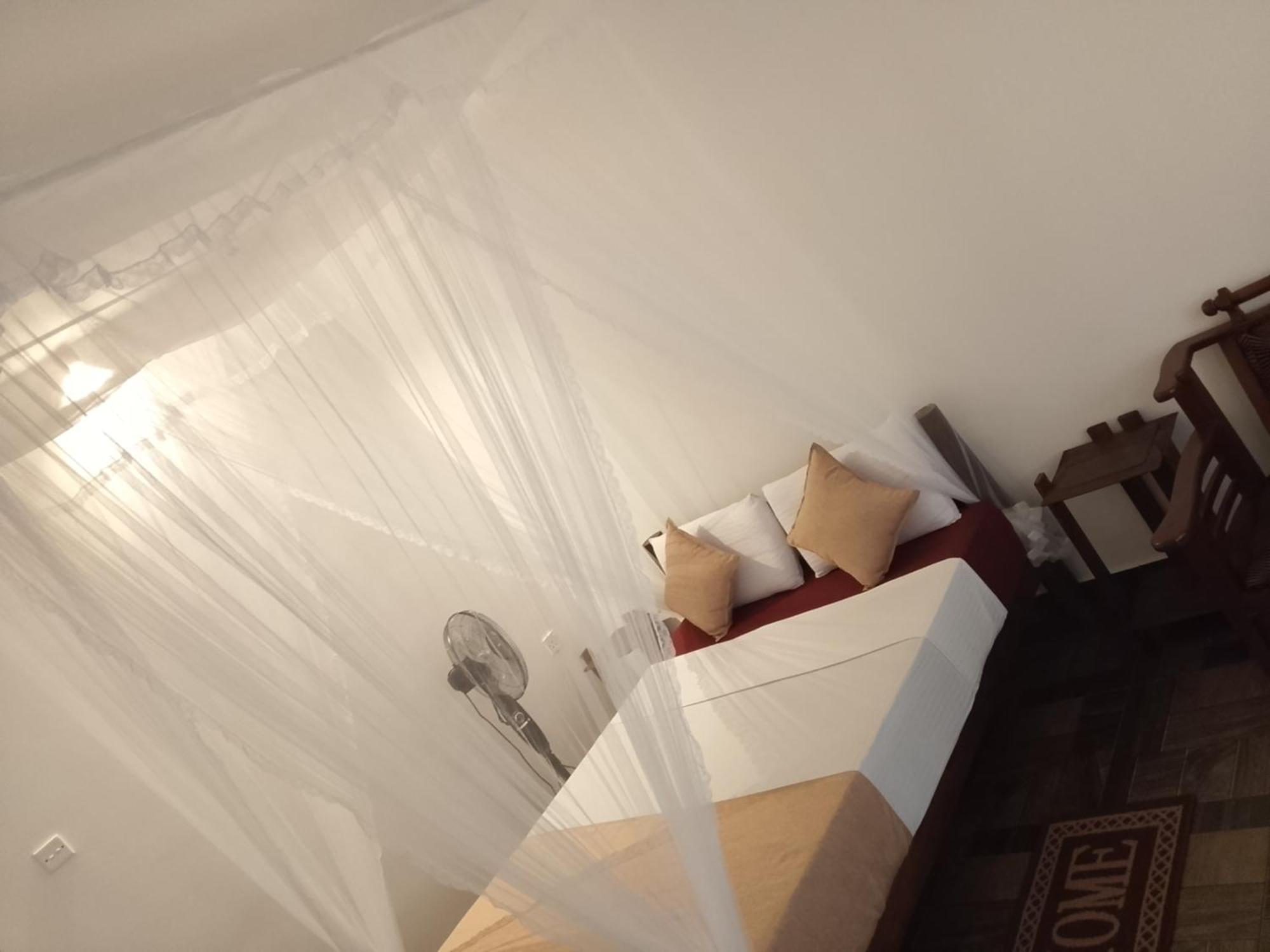Apurvi Homestay Ella Esterno foto