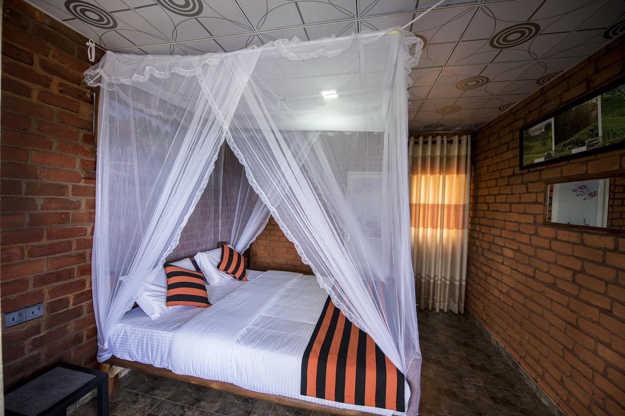 Apurvi Homestay Ella Esterno foto