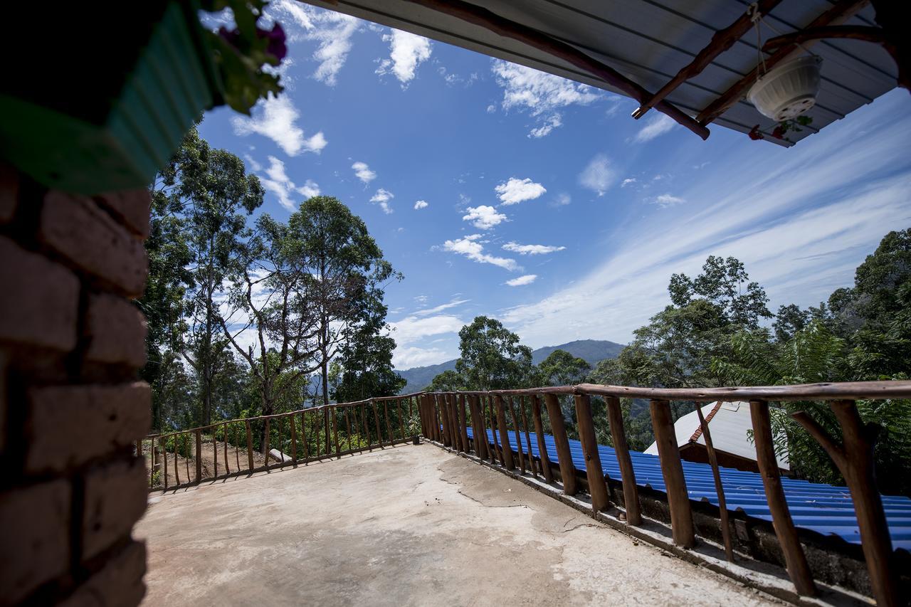 Apurvi Homestay Ella Esterno foto