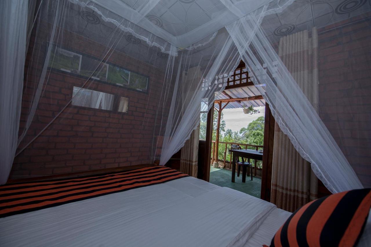 Apurvi Homestay Ella Esterno foto