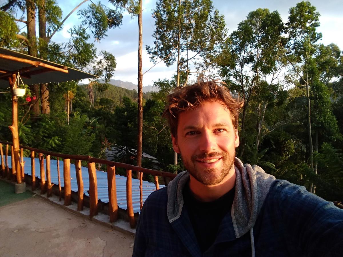 Apurvi Homestay Ella Esterno foto